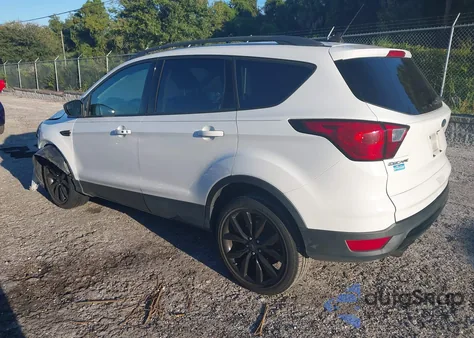 2019 Ford Escape Se z USA, uszkodzony, nr VIN 1FMCU0GD1KUB29687